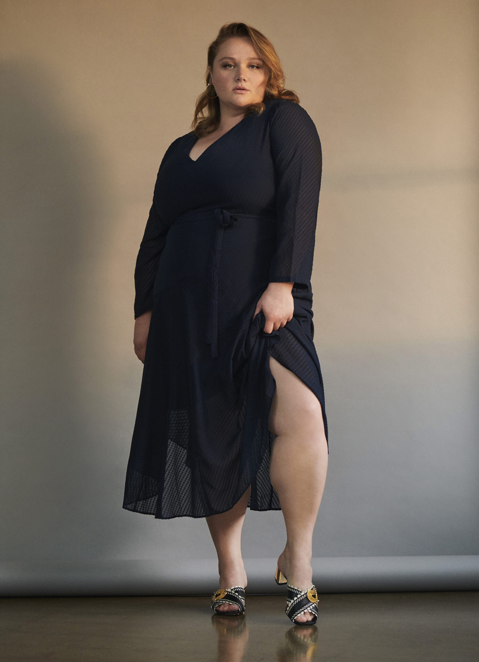 Photographer: Jo Duck - Harper's Bazaar, Danielle McDonald, September 2019