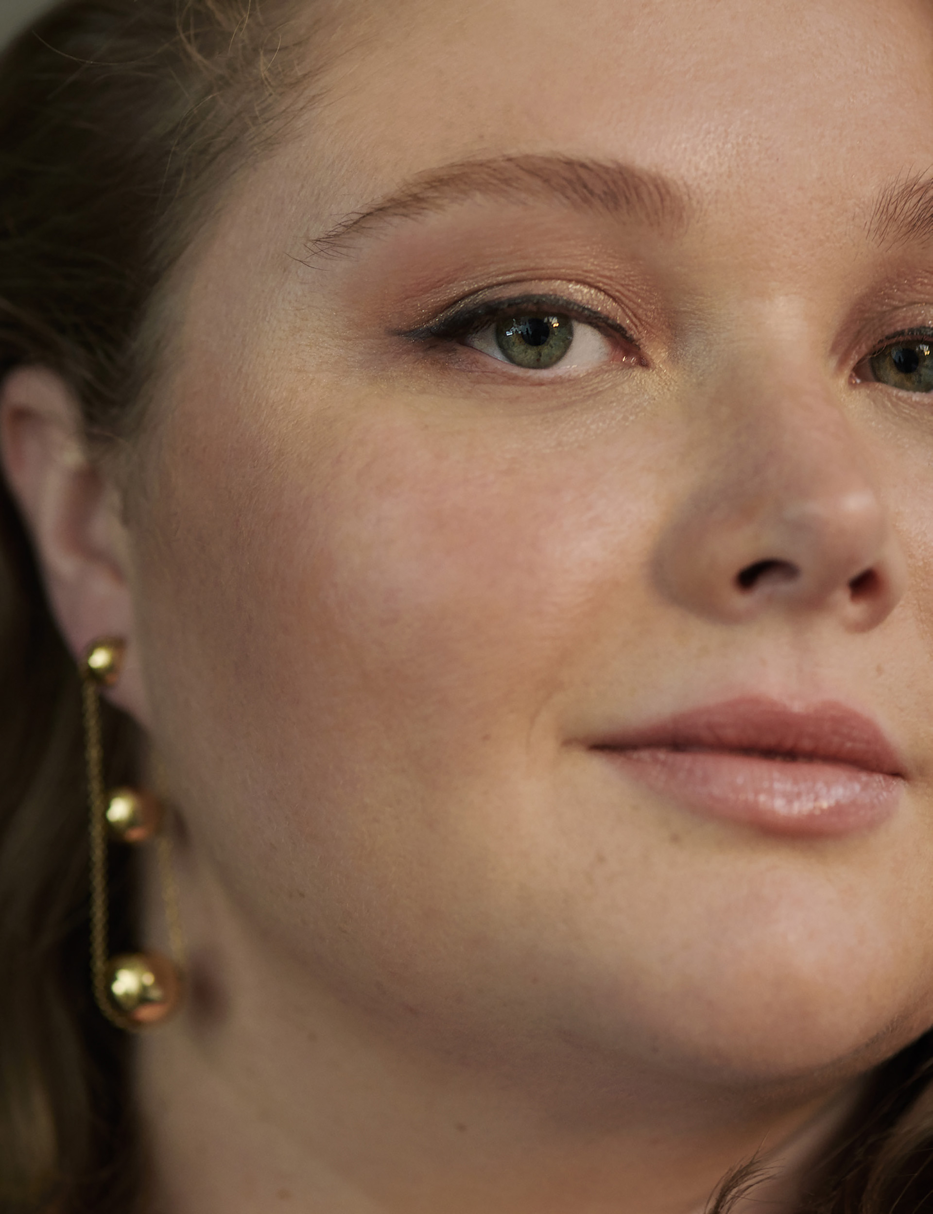 Harper's Bazaar Danielle McDonald September, 2019 by  Jo Duck