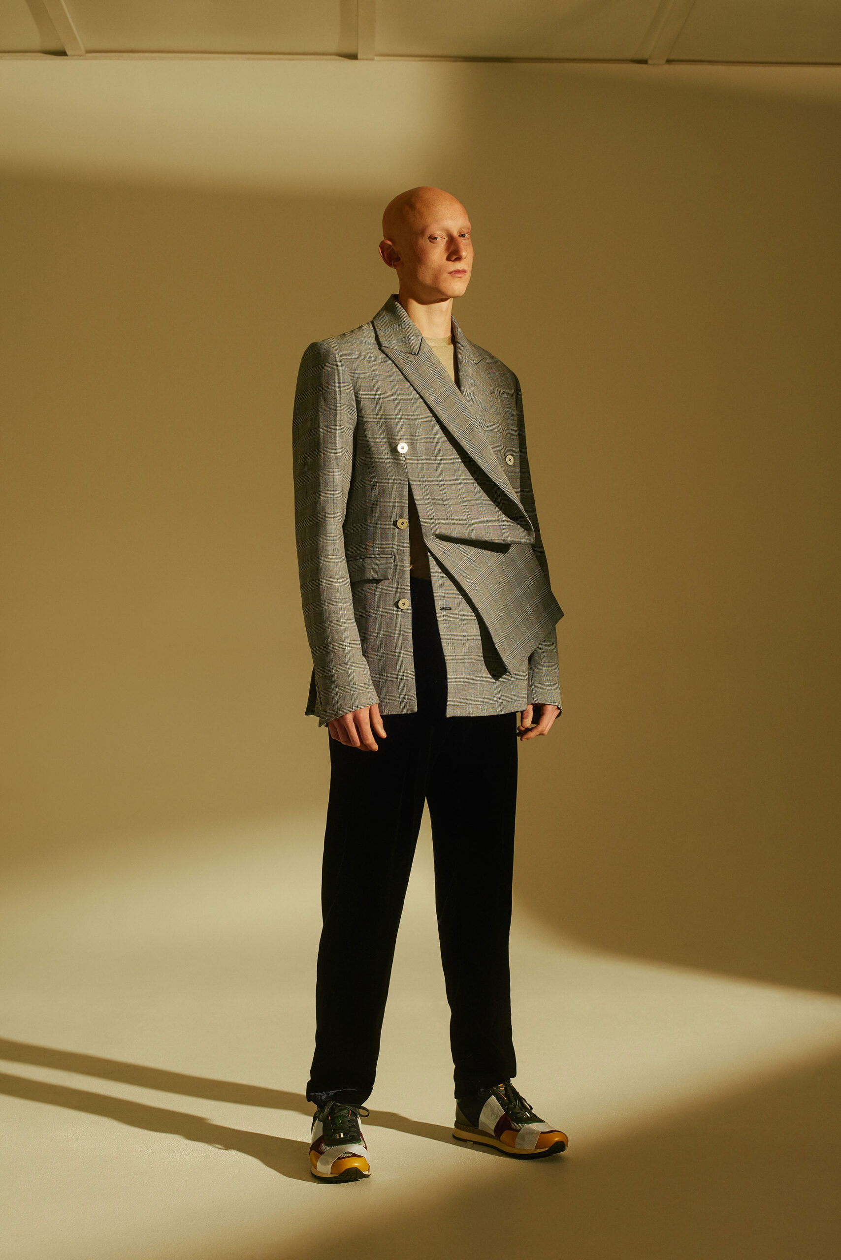 Virtual Man The Communicators September, 2017 by  Jo Duck