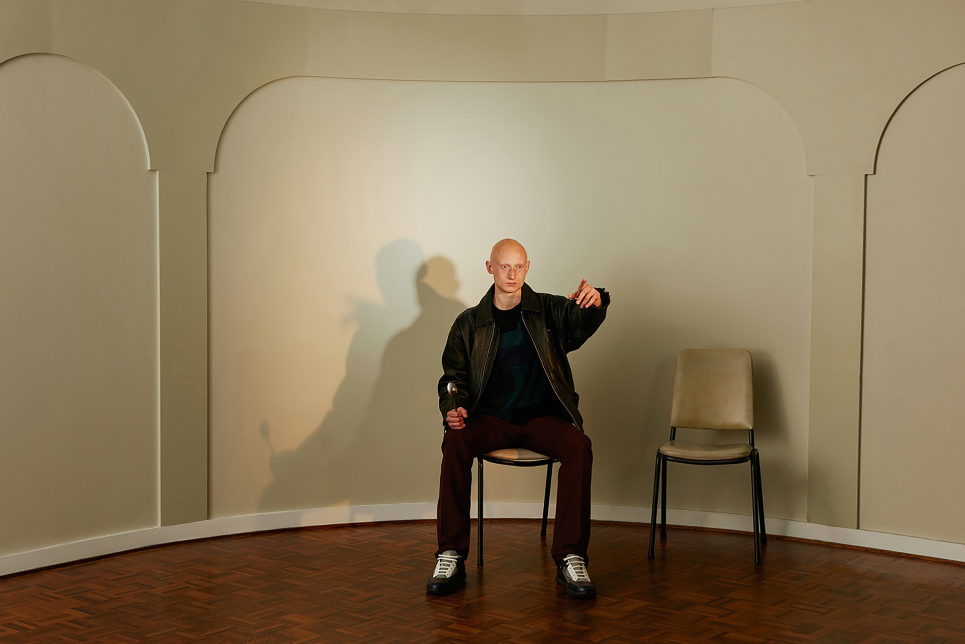 Virtual Man The Communicators September, 2017 by  Jo Duck