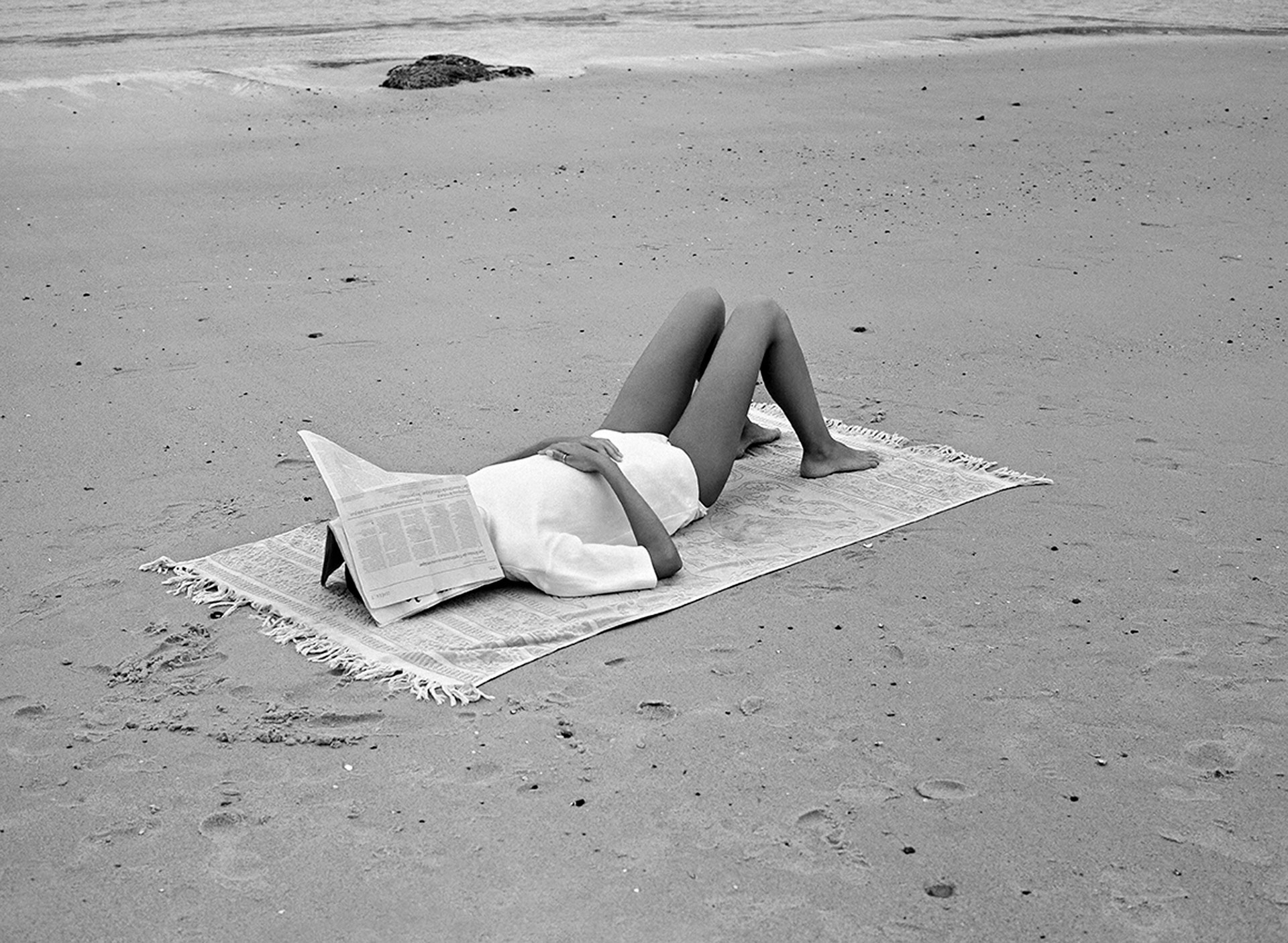 Side-Note Wait March, 2019 by  Victoria Zschommler