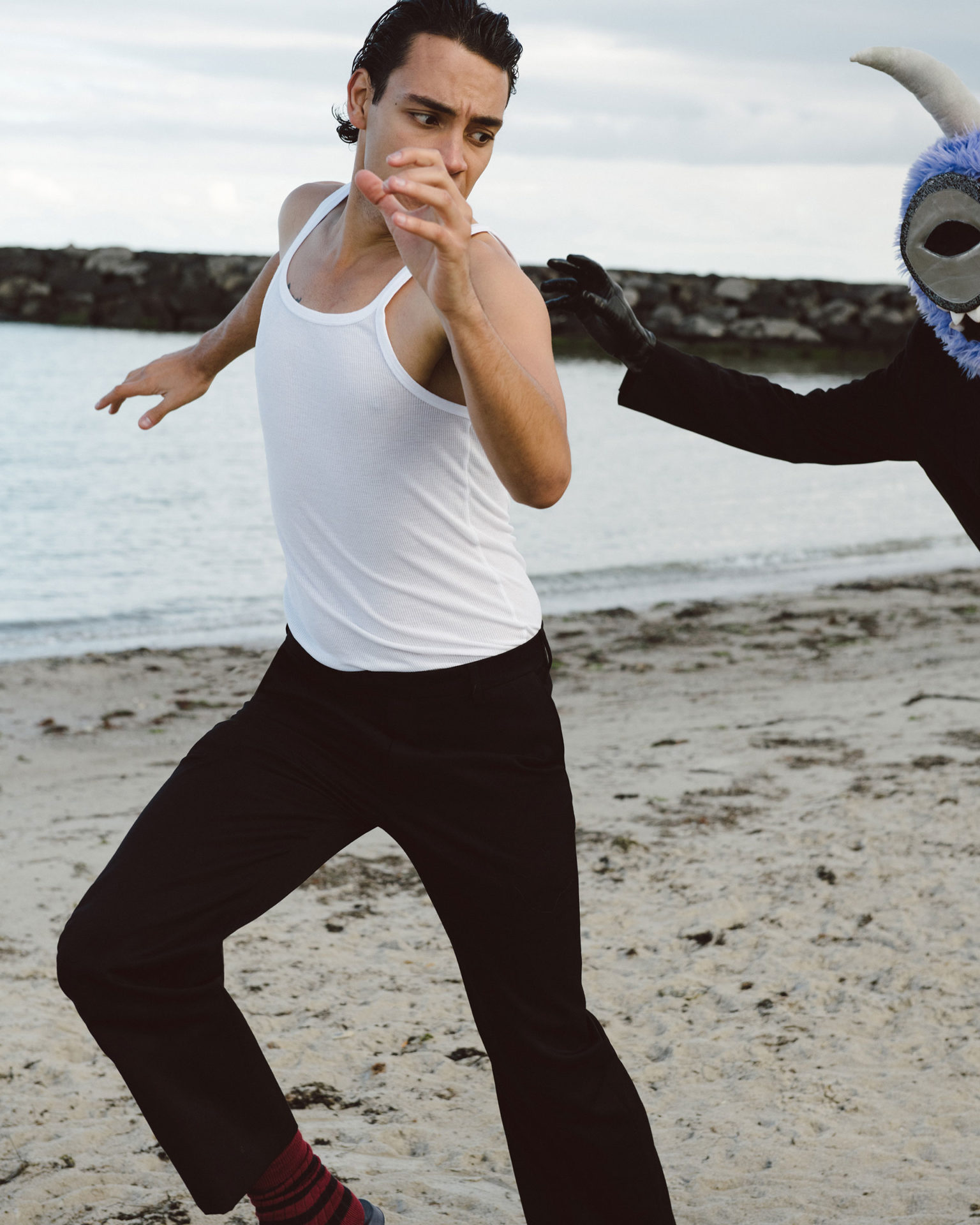 Doingbird Evan Evagora November, 2019 by  Jo Duck