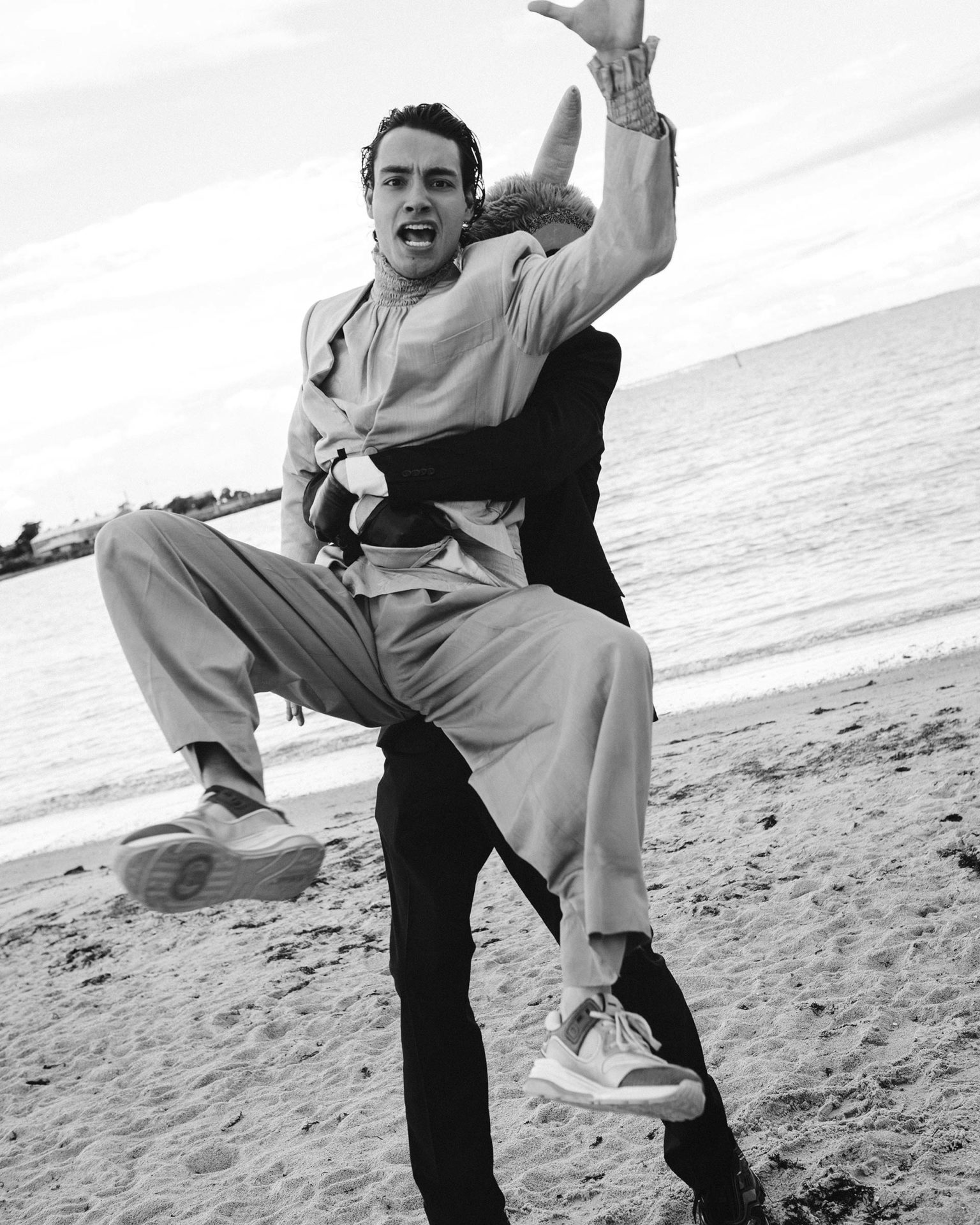 Doingbird Evan Evagora November, 2019 by  Jo Duck