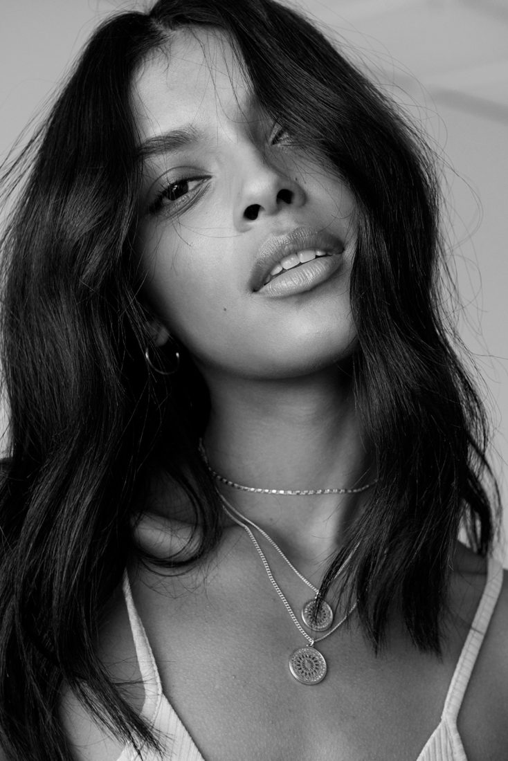 Art Box Black image licensing for VZ_Library_Faces_24.jpg