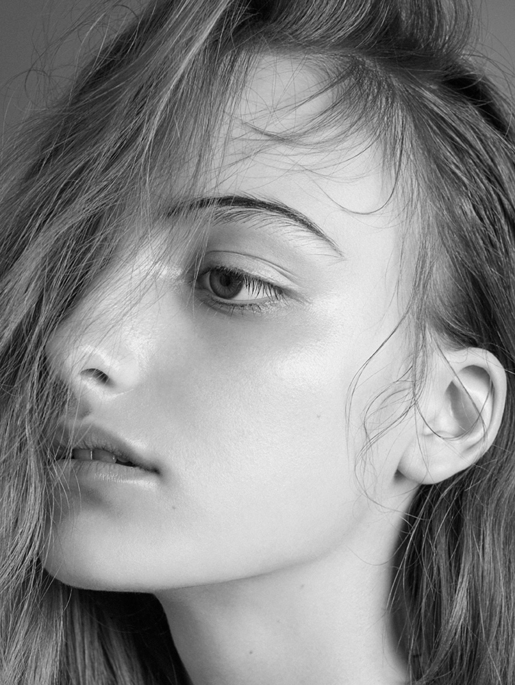 Art Box Black image licensing for VZ_Library_Faces_26.jpg