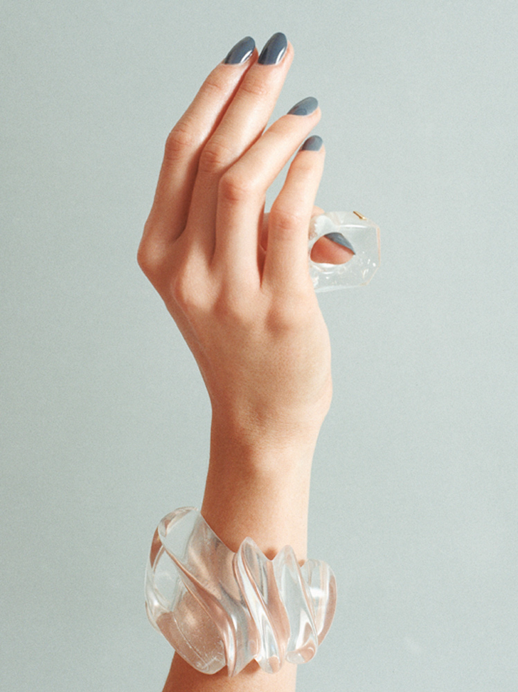 Art Box Black image licensing for VZ_Library_Things_01-1.jpg