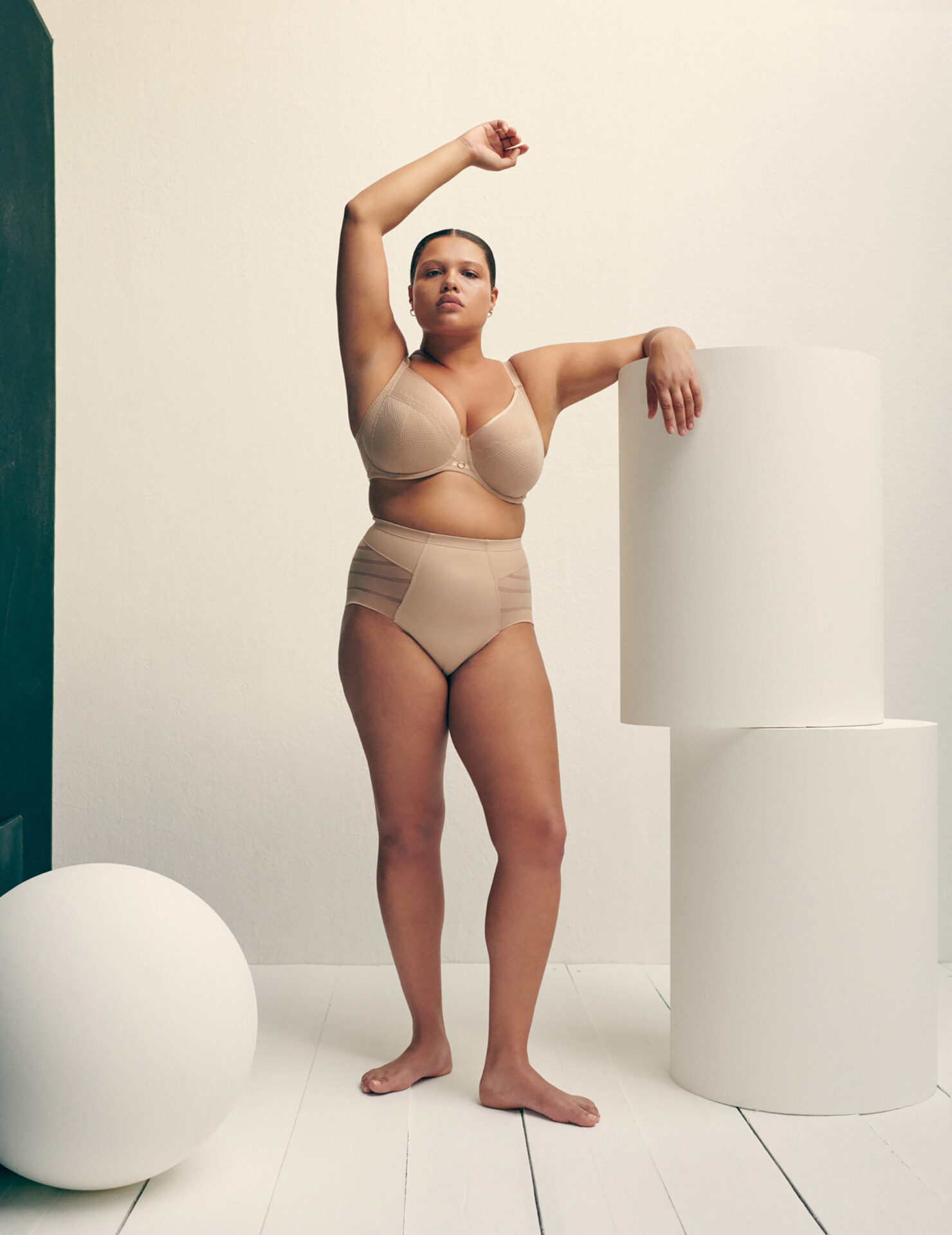 Elle France Alva December, 2019 by  Rahel Weiss