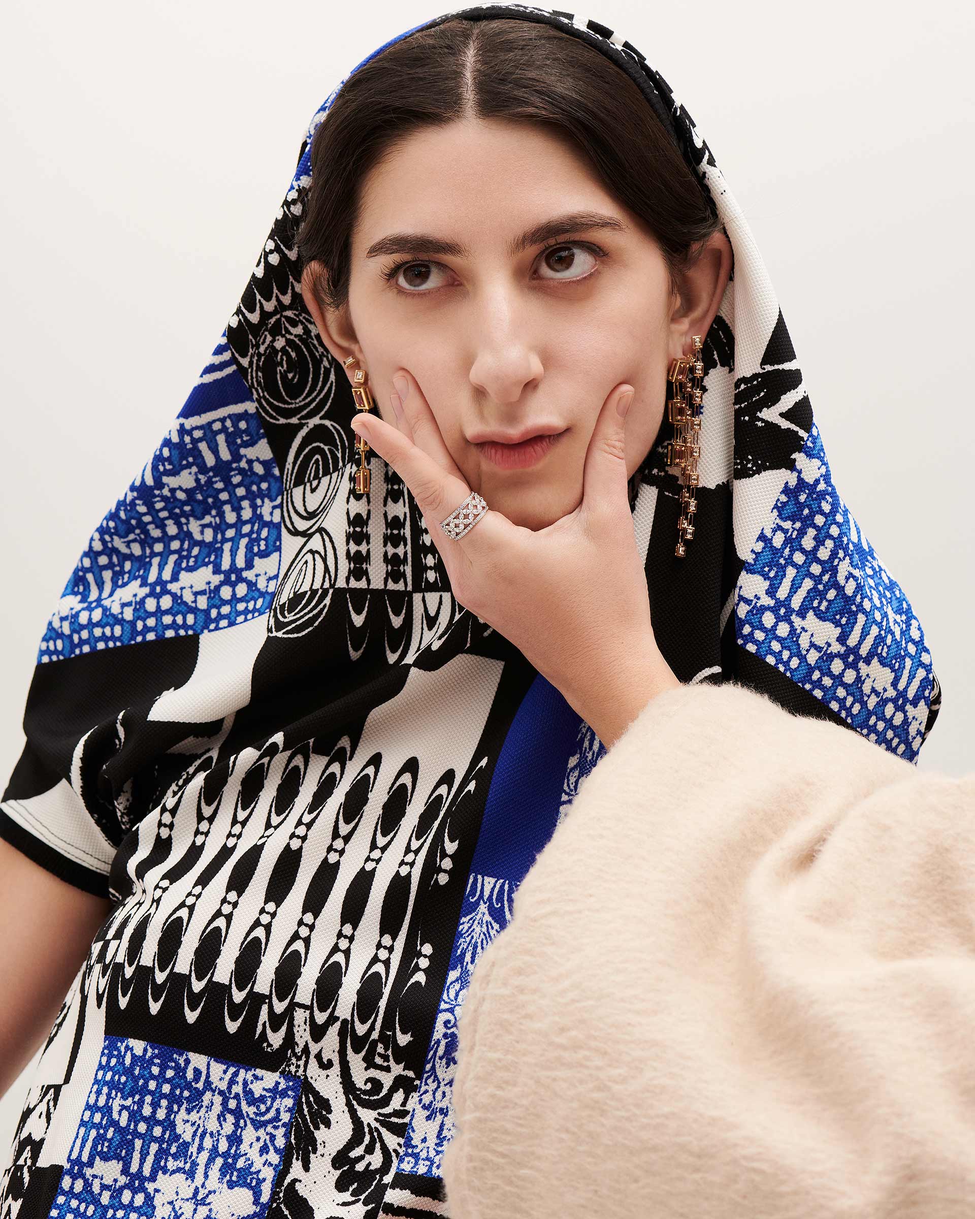 10 Magazine Bold & Beautiful November, 2021 by  Jo Duck