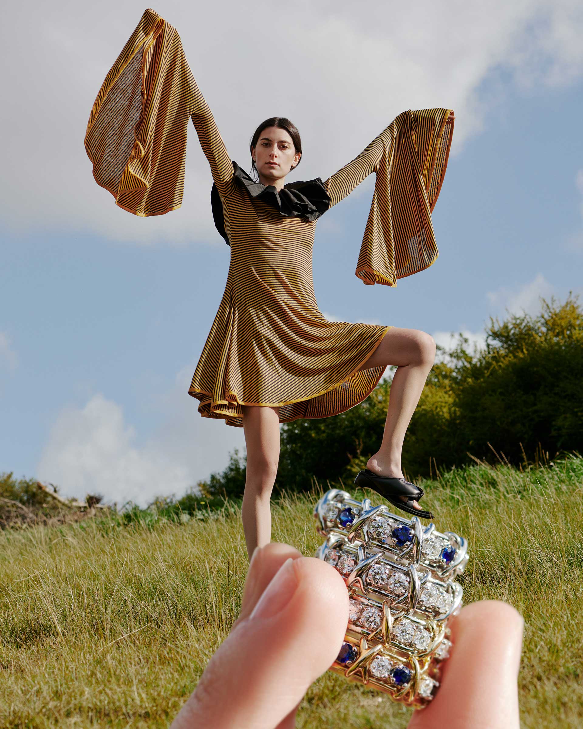 10 Magazine Bold & Beautiful November, 2021 by  Jo Duck