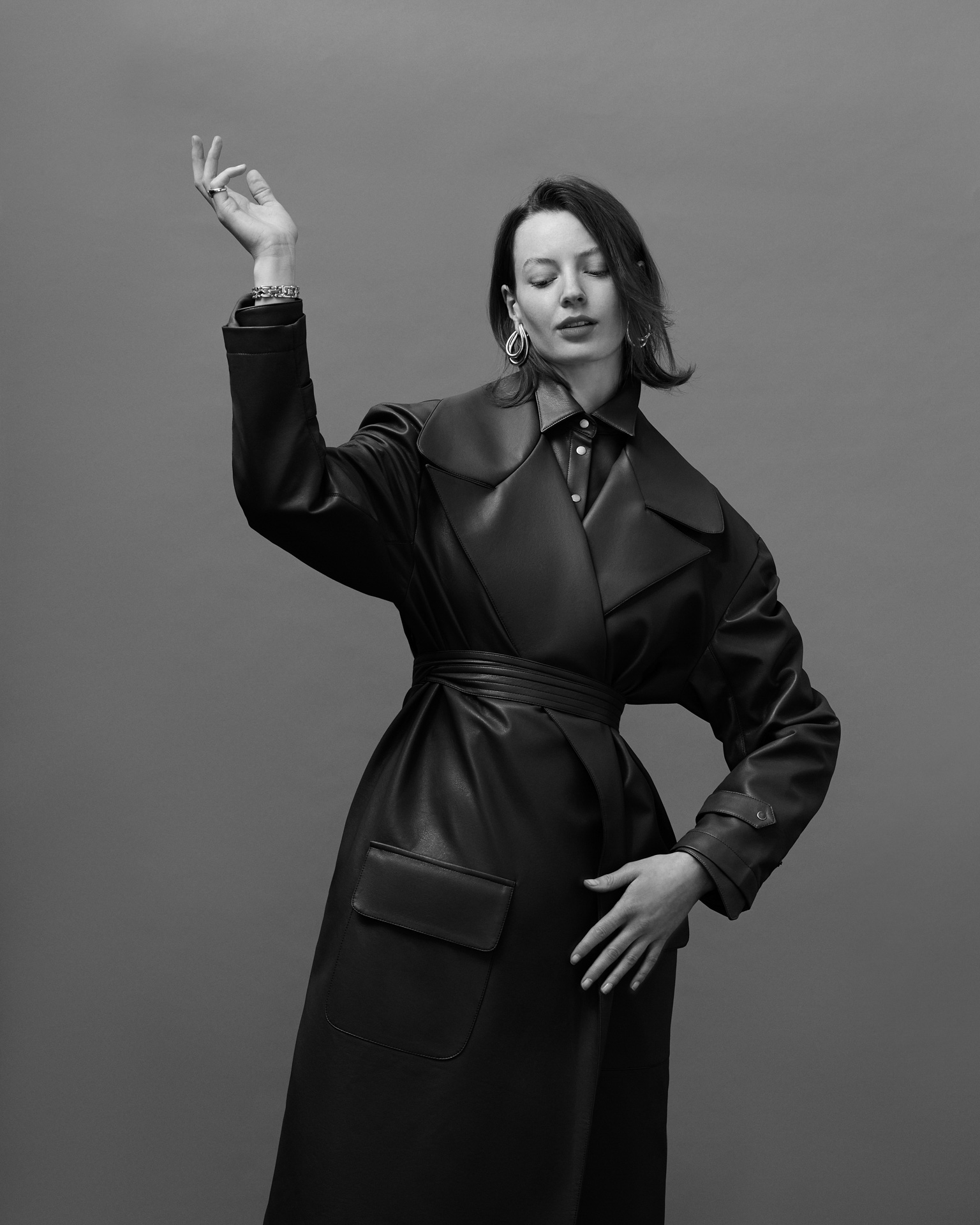 Elle Kazakhstan Beauty Story December, 2021 by  Jo Duck