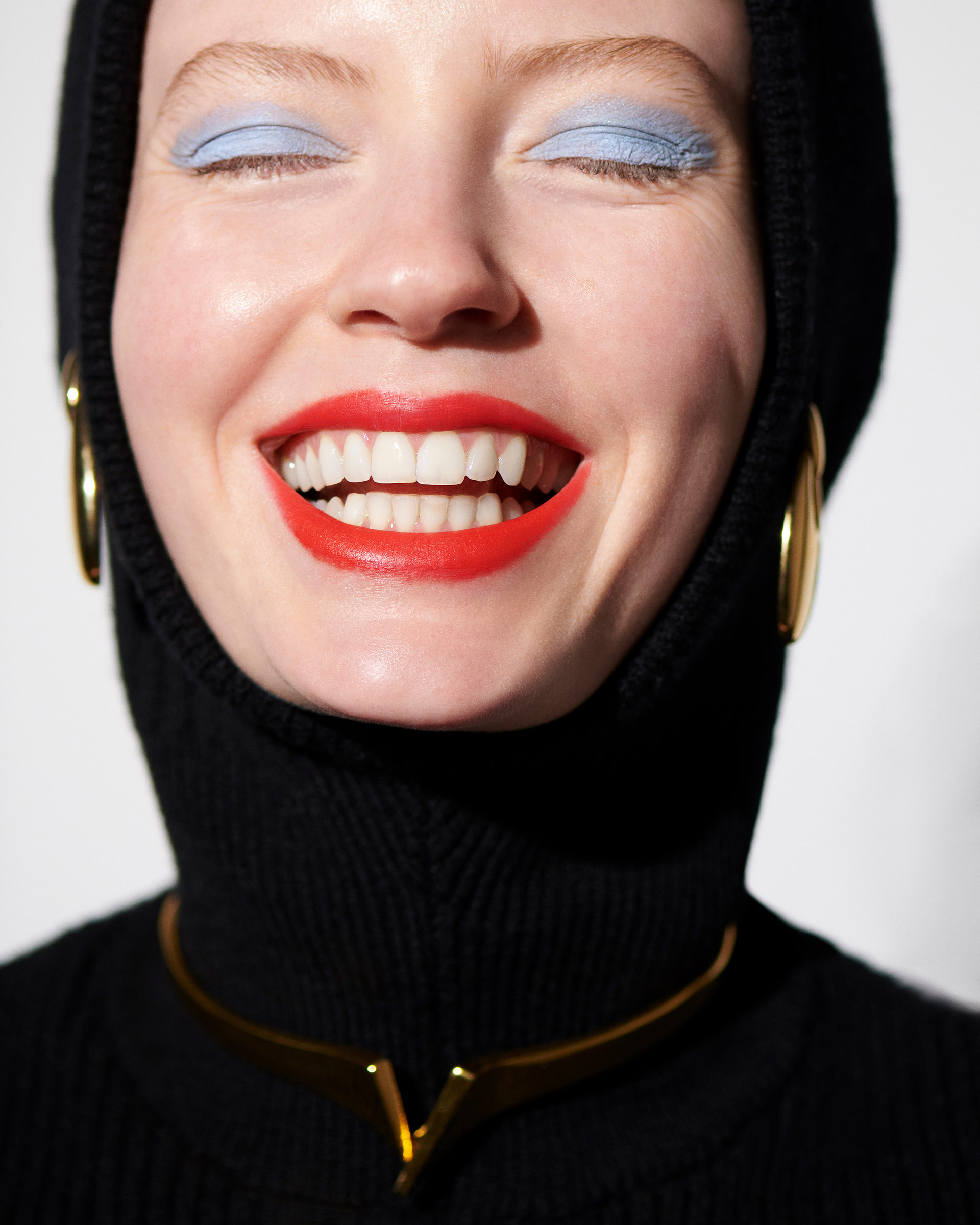 Elle Kazakhstan Beauty Story December, 2021 by  Jo Duck