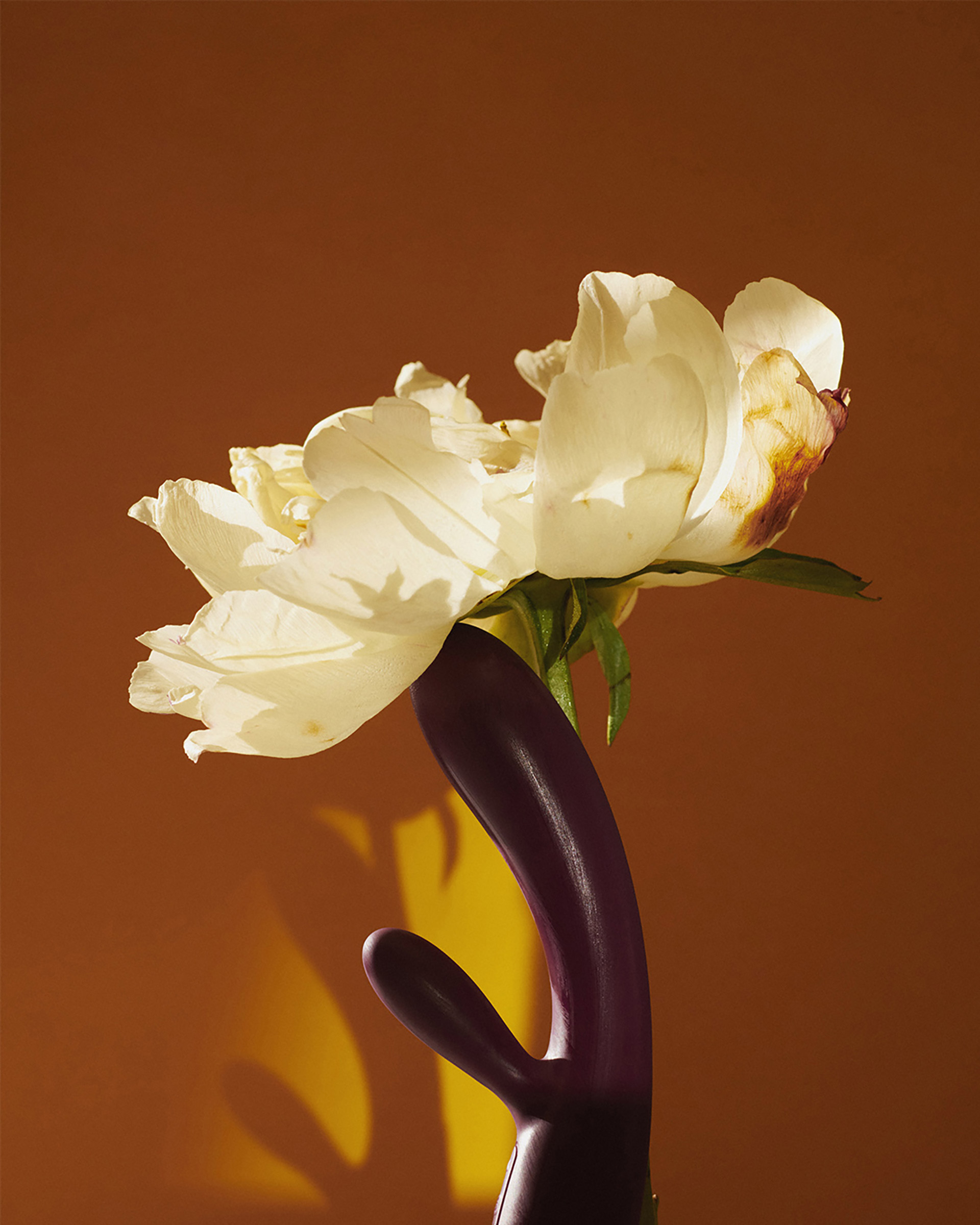 Parfemme Pleasure April, 2022 by  Victoria Zschommler