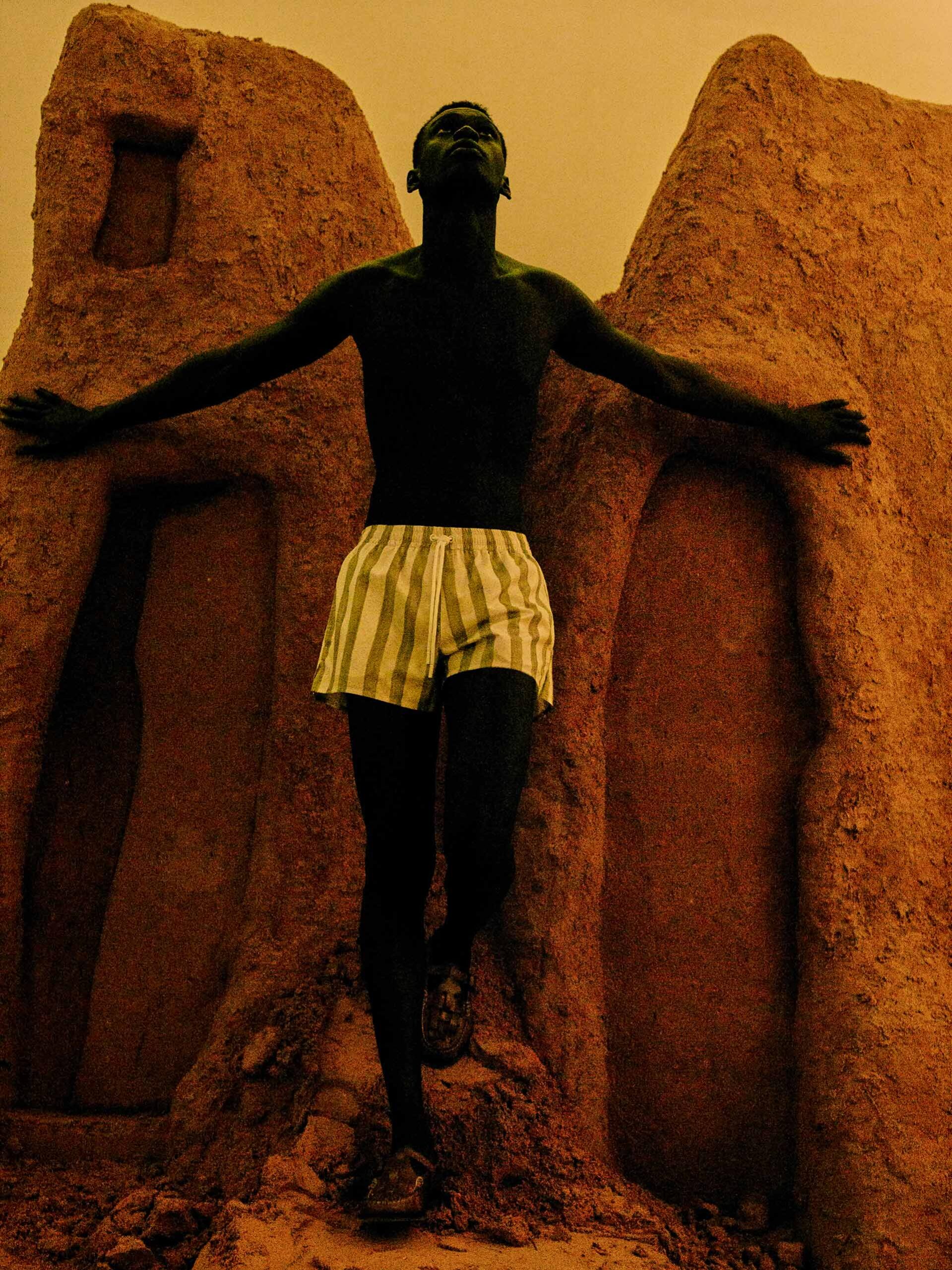 Commas SS22 November, 2021 by  Simon Eeles