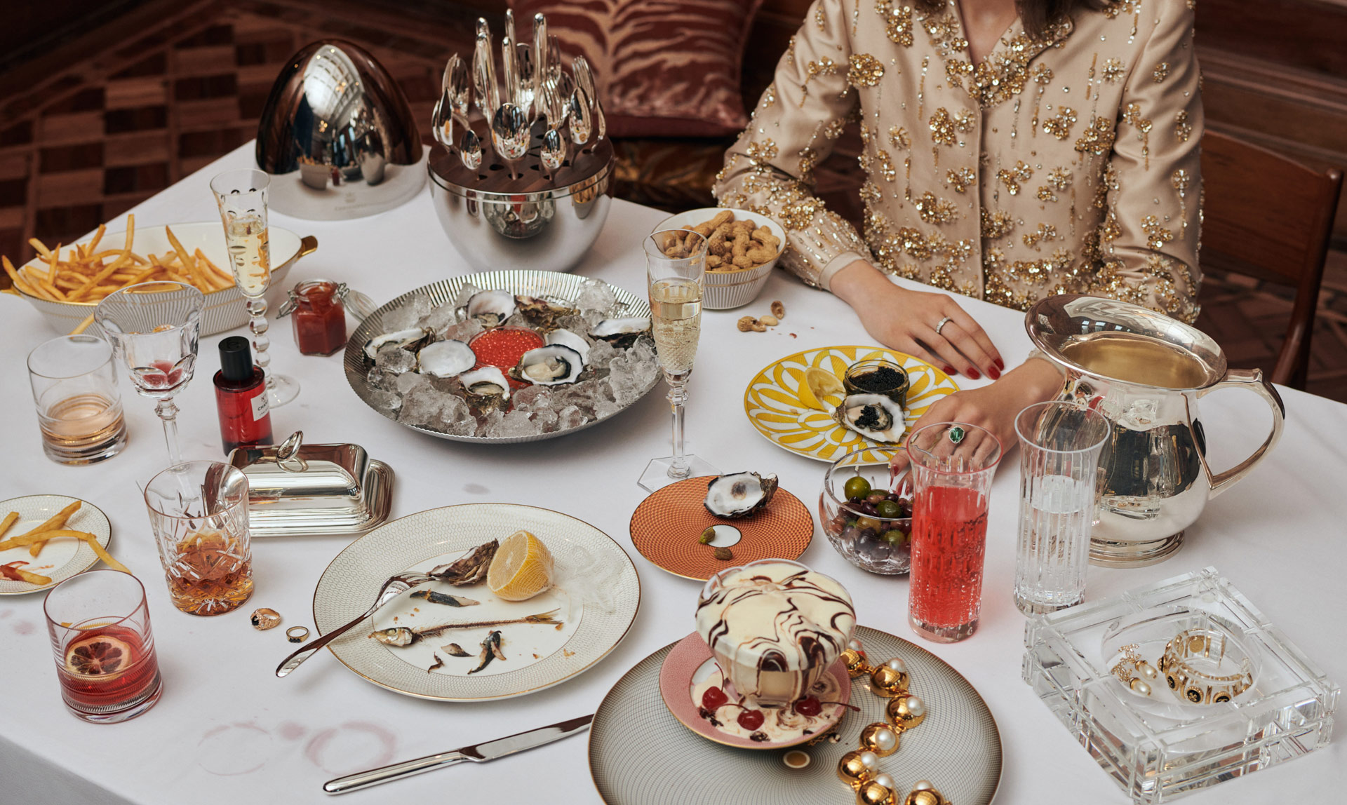 Vogue Living Heartbreak Hotel August, 2022 by  Victoria Zschommler