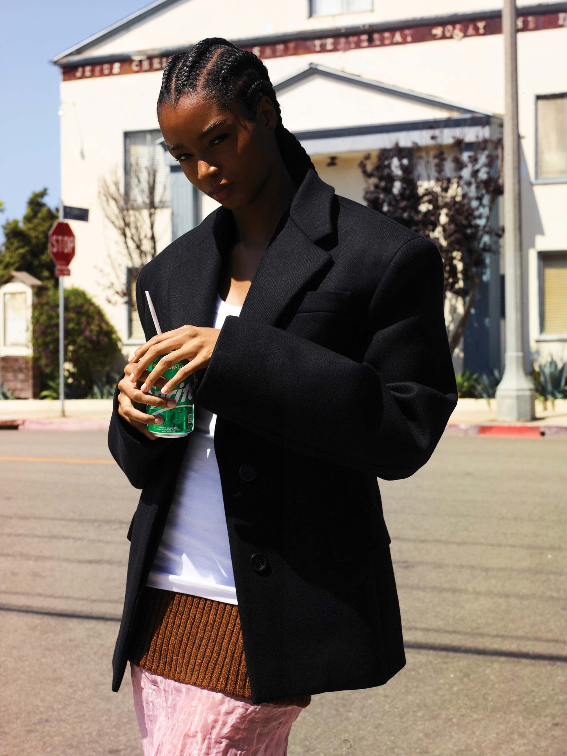 Sunday Times Magazine 1870 November, 2022 by  Simon Eeles