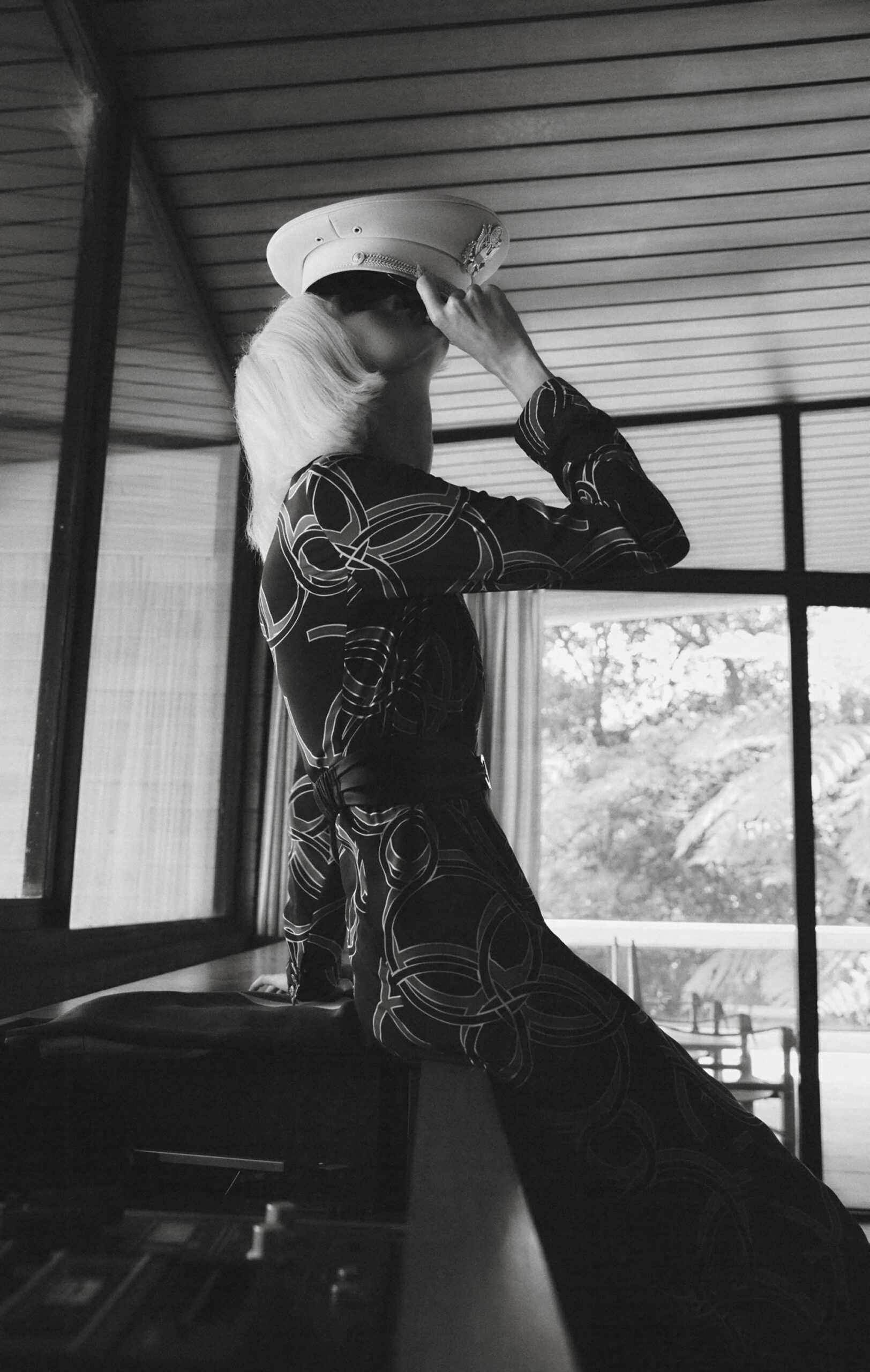 Harper's Bazaar Australia Je t’aime... moi non plus March, 2023 by  Natalie Turnbull