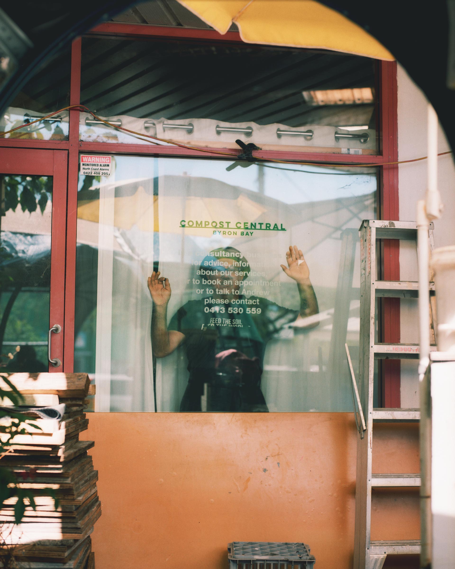 Flore Directory The Worm Dealer August, 2020 by  Drew Wheeler