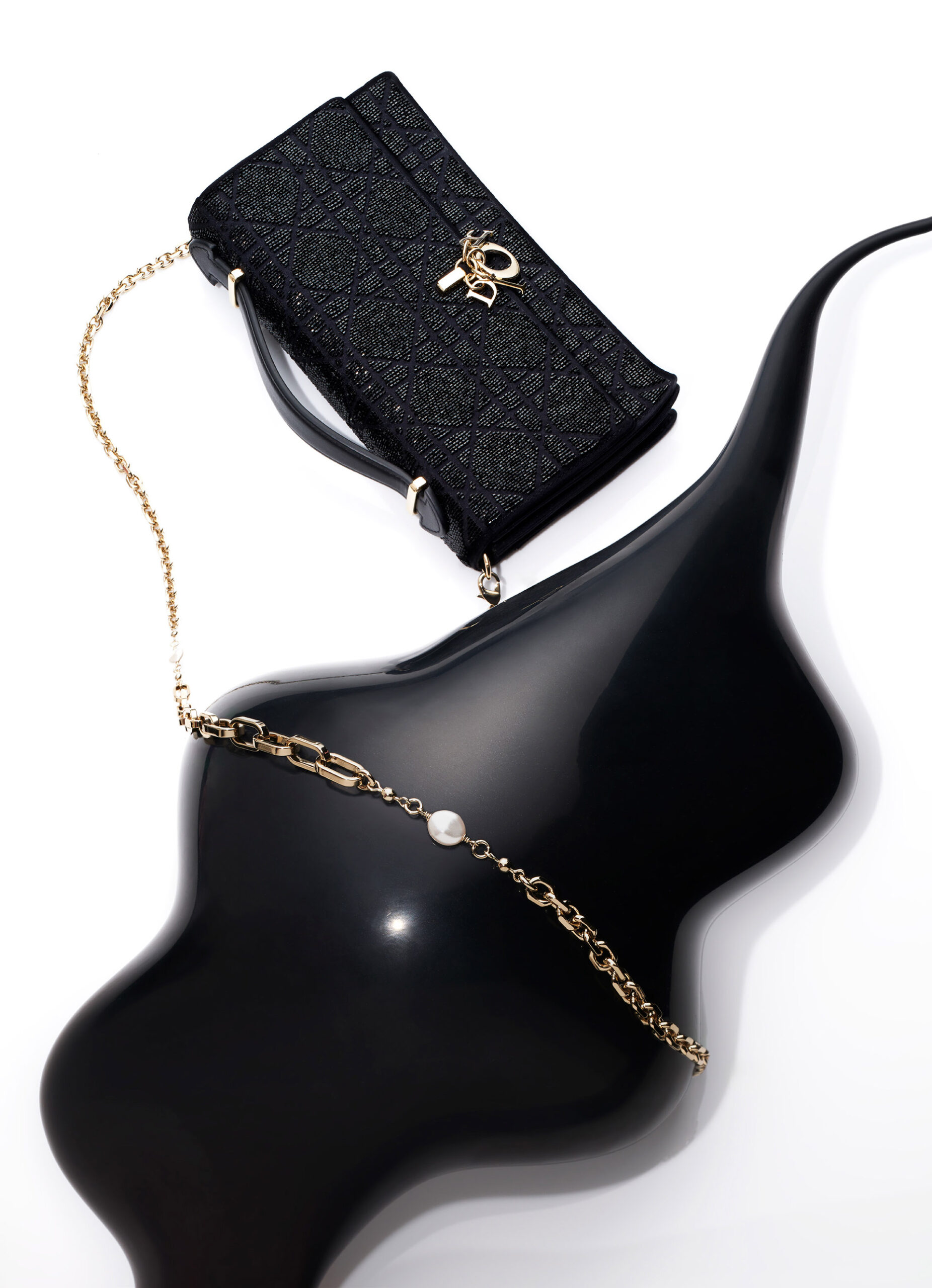 Harper's Bazaar Make It Pop September, 23 by  Natalie Turnbull