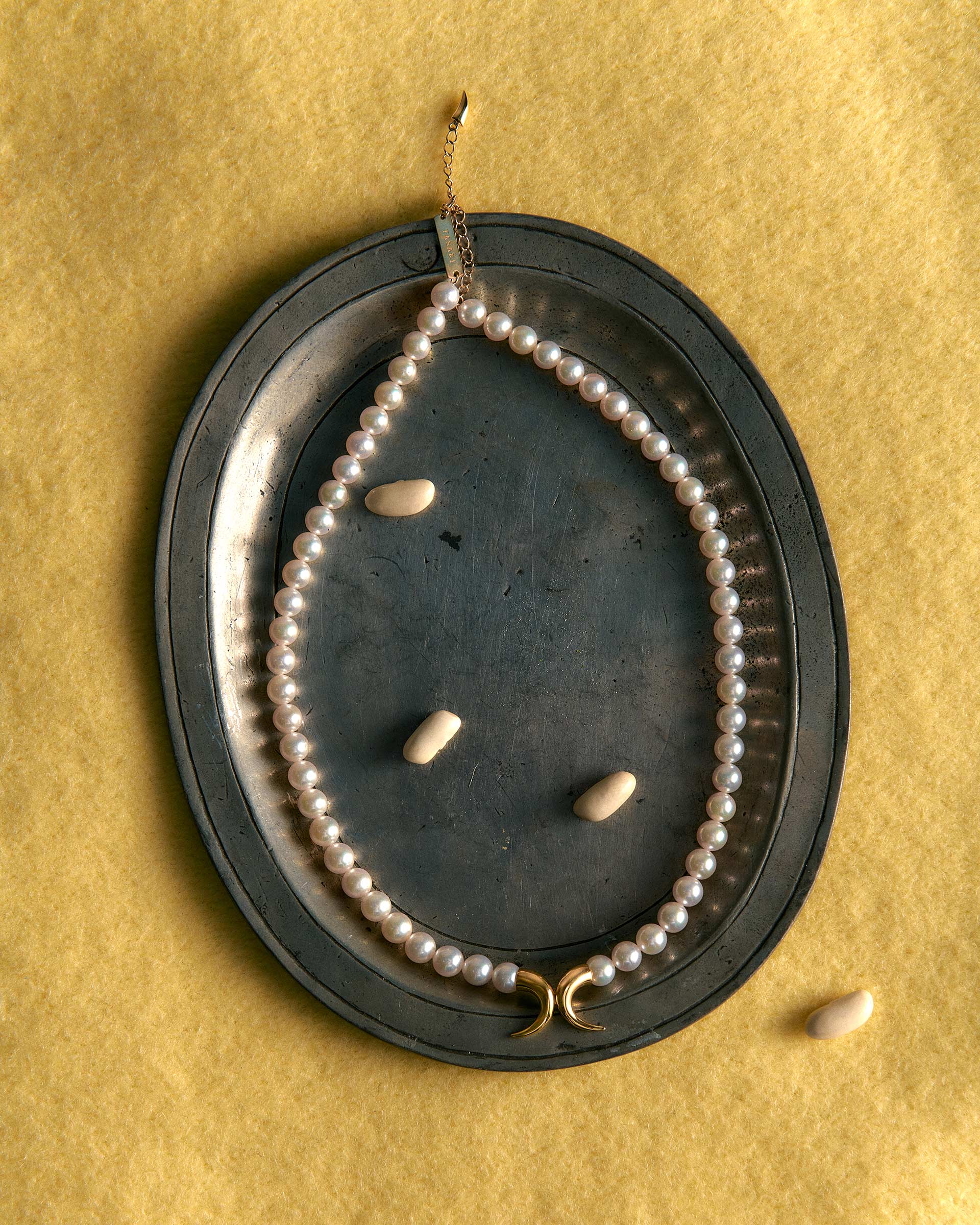 Carton Magazine Lauren Bamford December, 2023 by  Natalie Turnbull