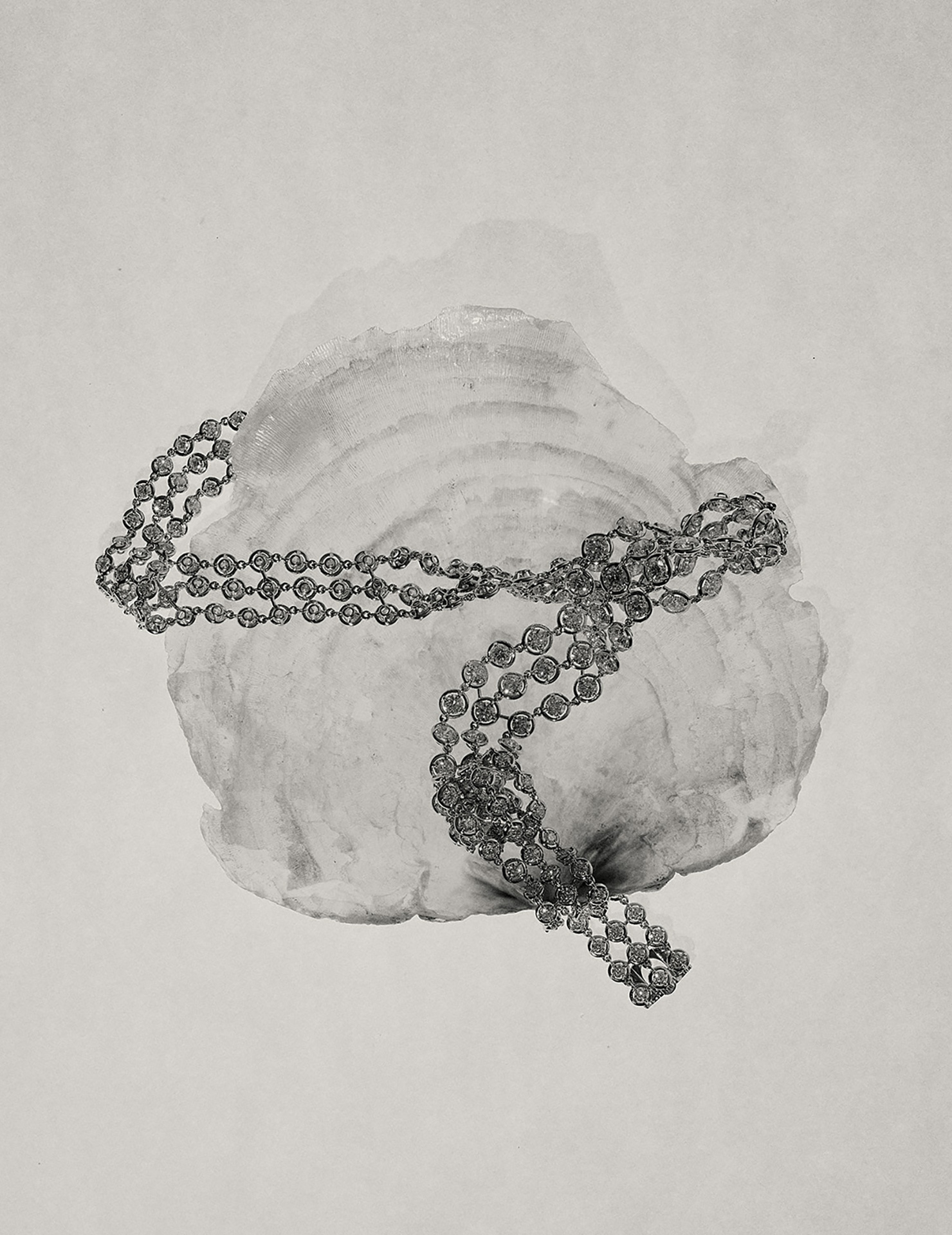 Vogue China A Drop In The Ocean November, 2023 by  Natalie Turnbull