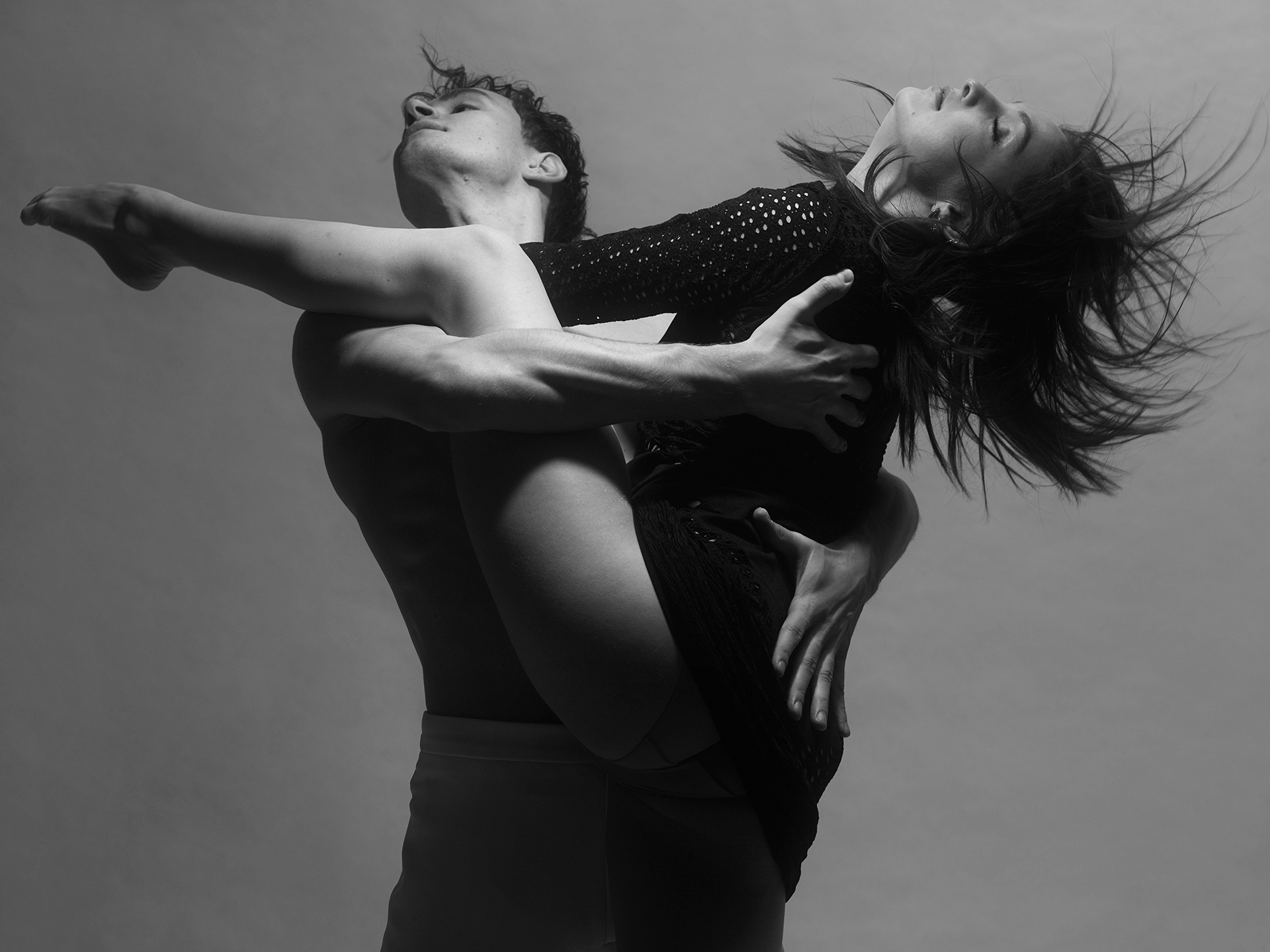 Harpers Bazaar Rhythm is a Dancer May, 2024 by  Simon Eeles