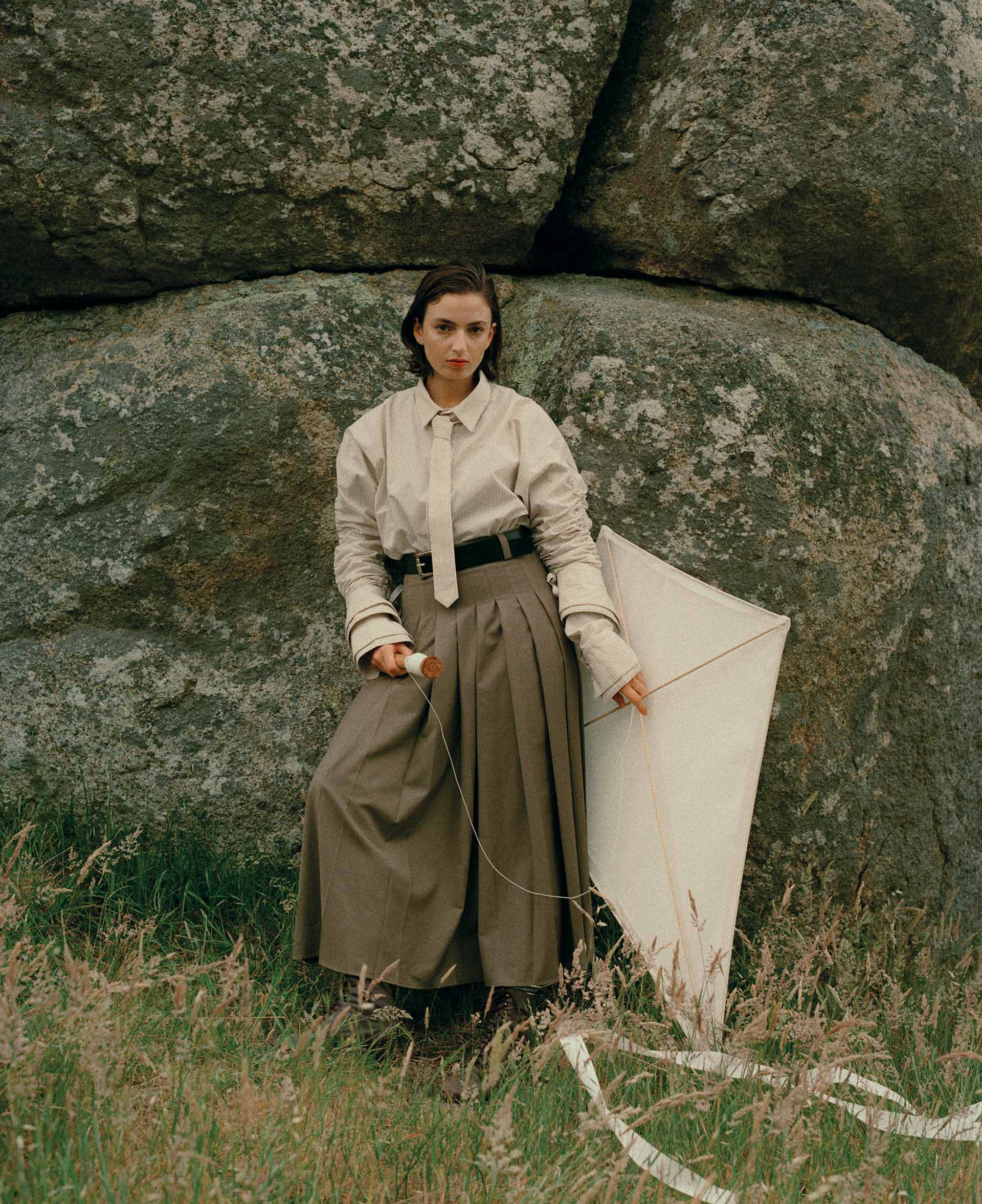 Elbazin Magazine The Sky Between Us January, 2025 by  Lilli Waters Henry King