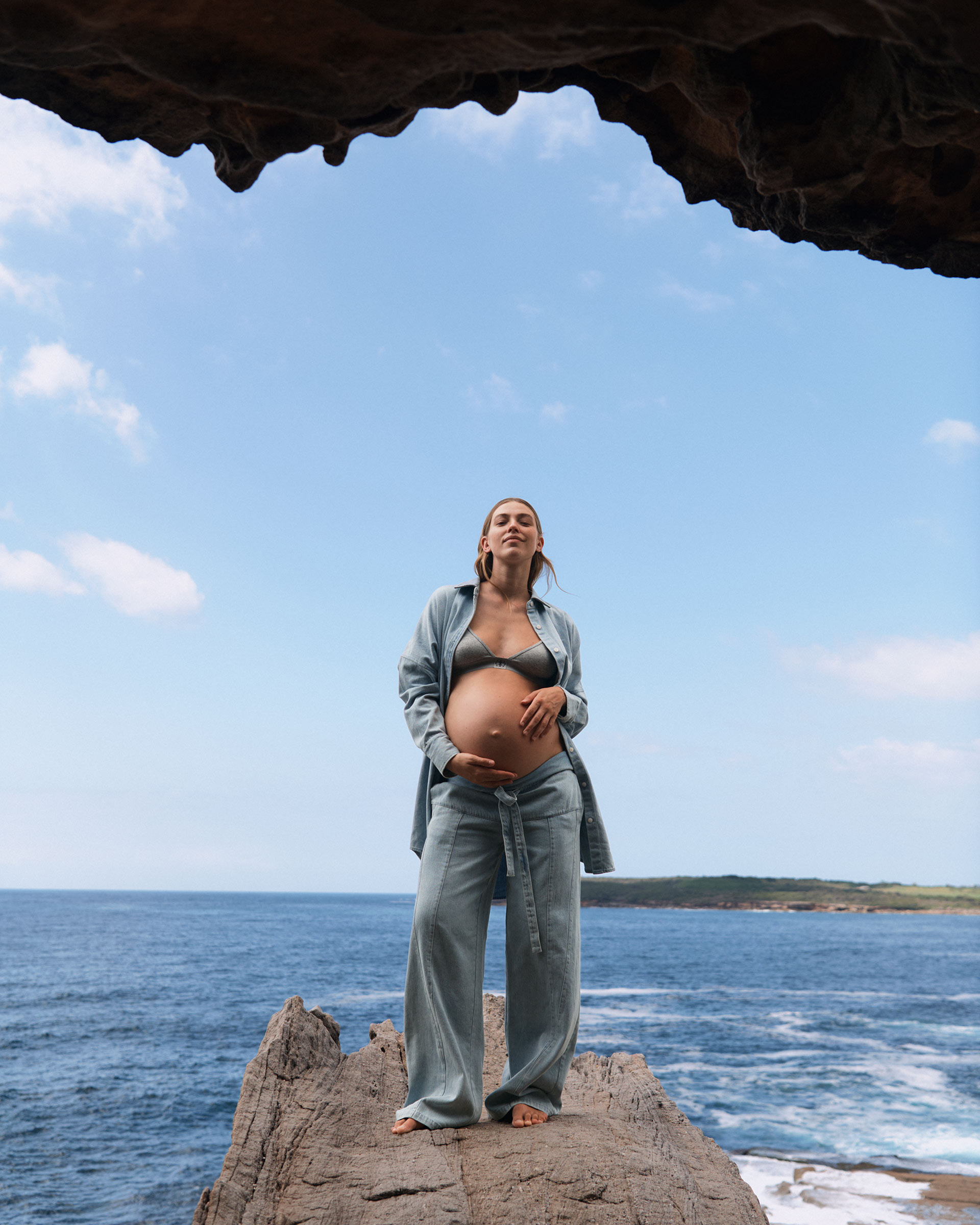 Bumpsuit Maternity Shoot December, 2024 by  Drew Wheeler
