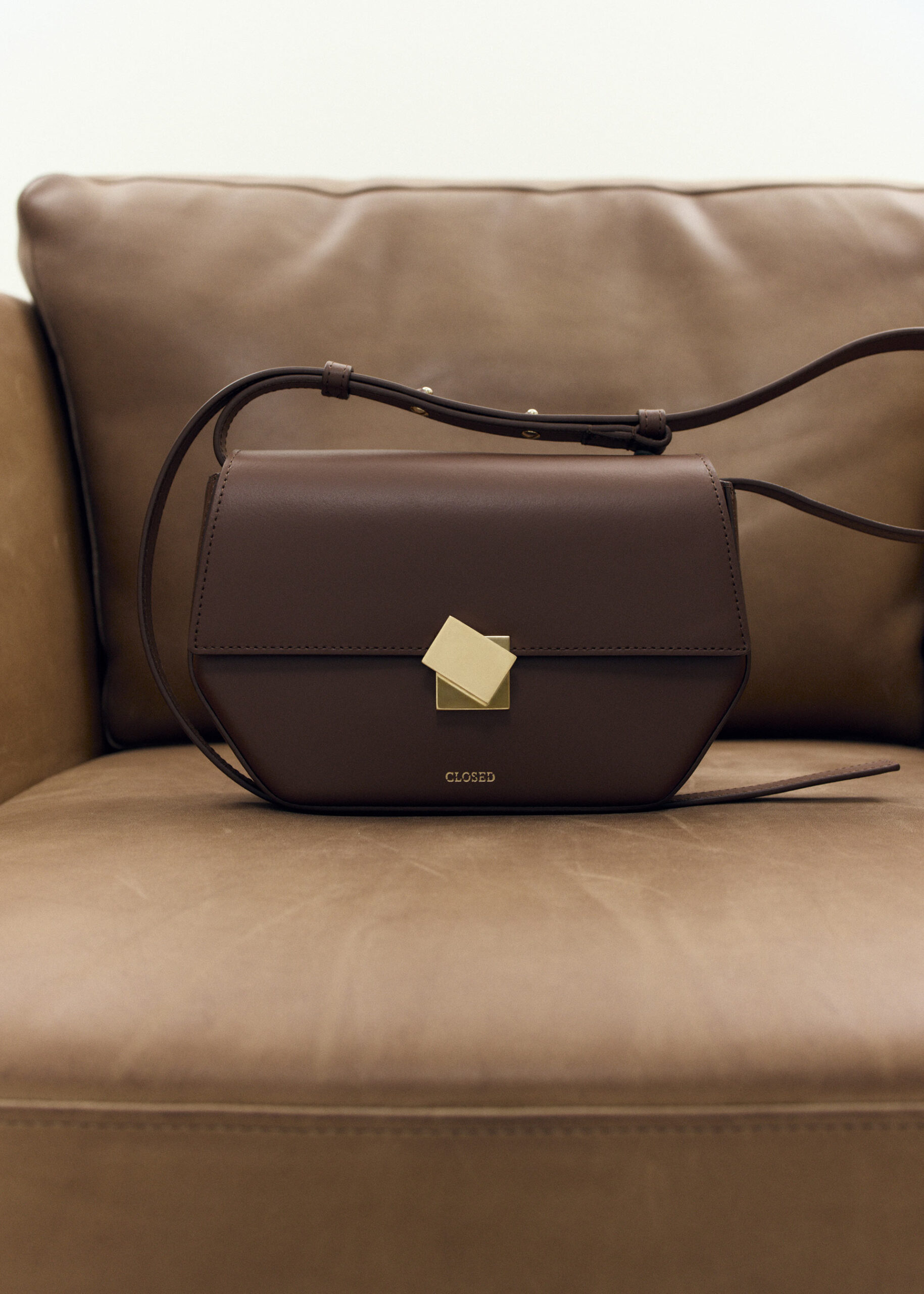 Closed Autumn/winter 25 August, 2025 by  Rahel Weiss