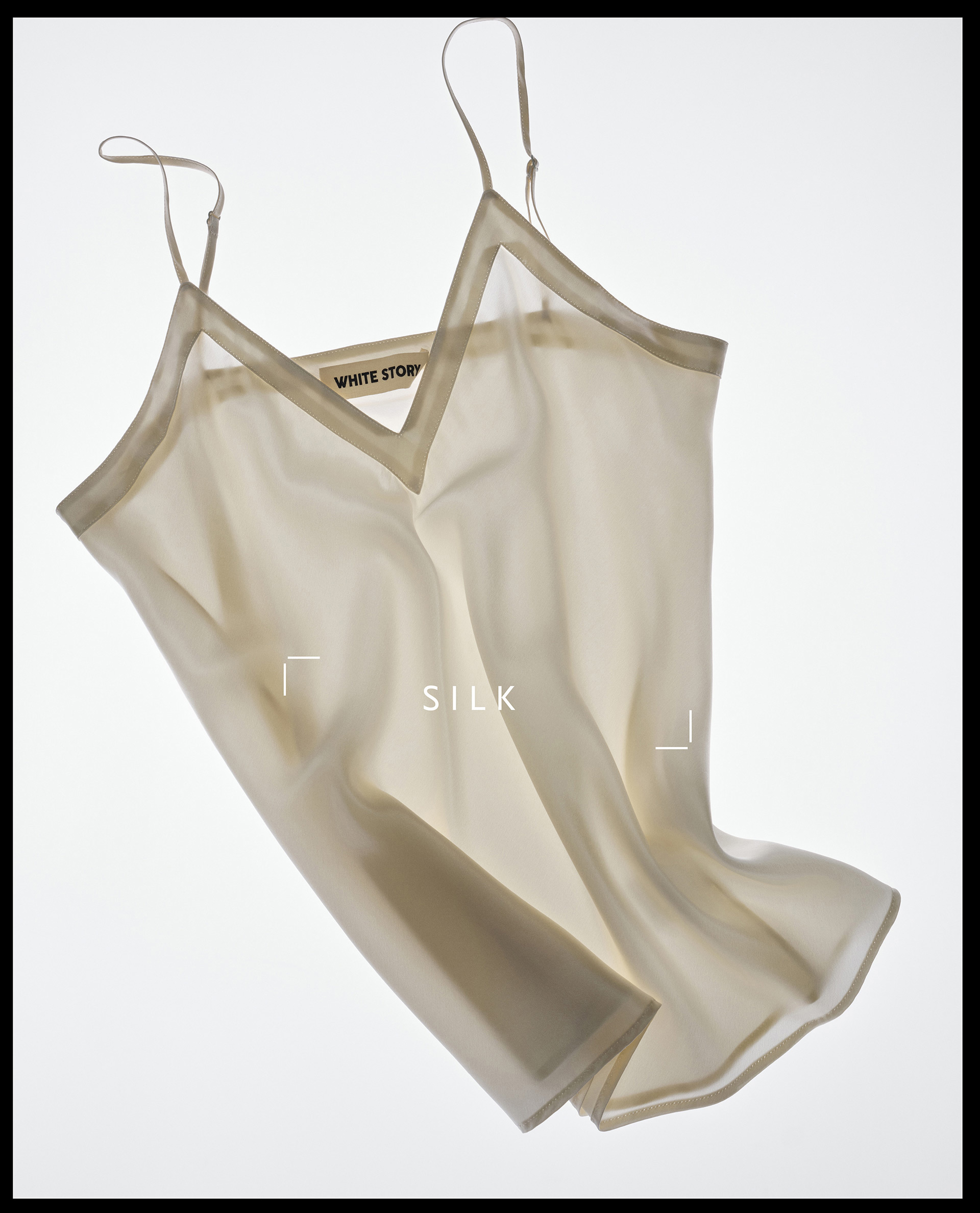 White Story Spring 25 August, 25 by  Victoria Zschommler