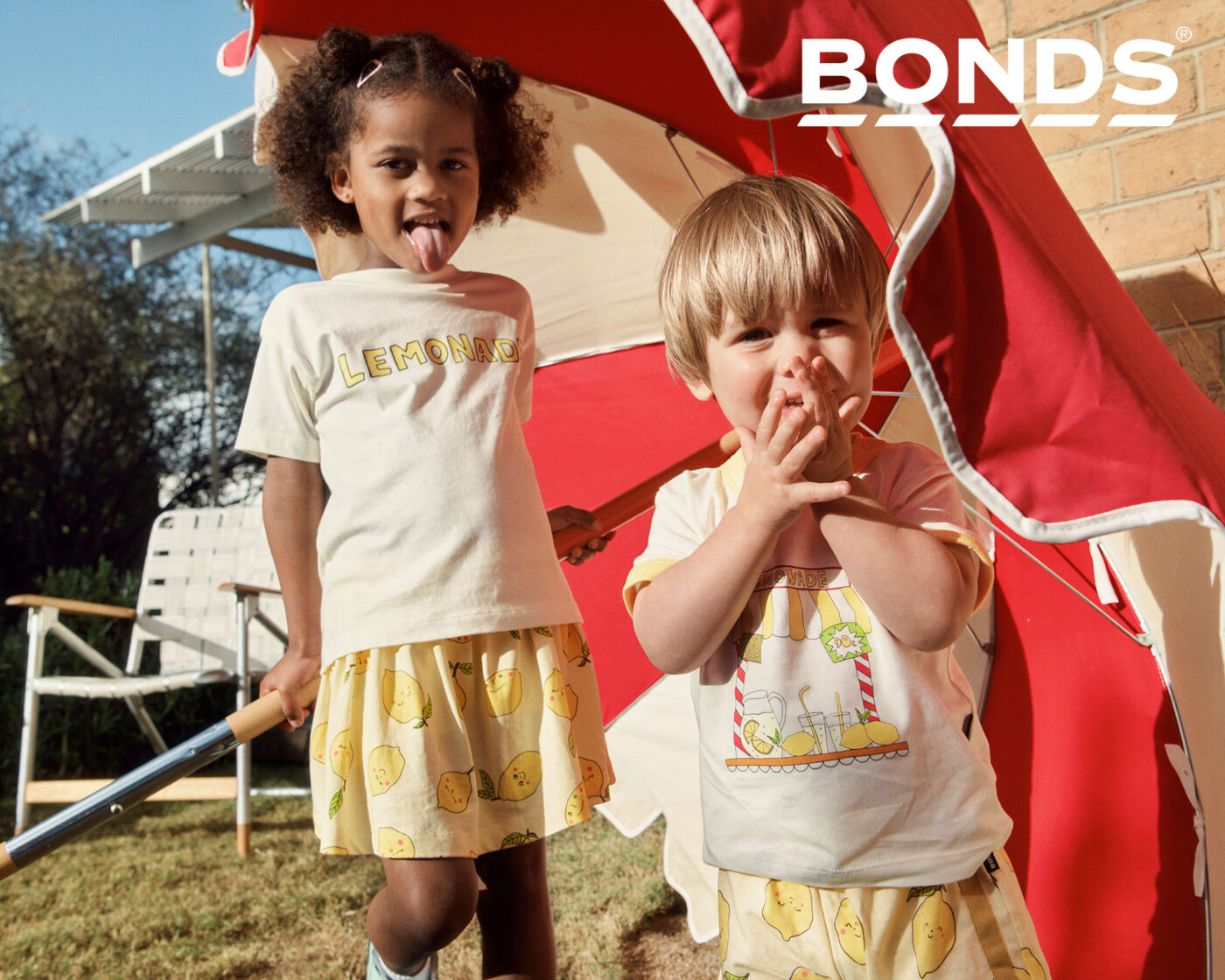 Bonds Christmas 25 December, 2025 by Drew Wheeler 