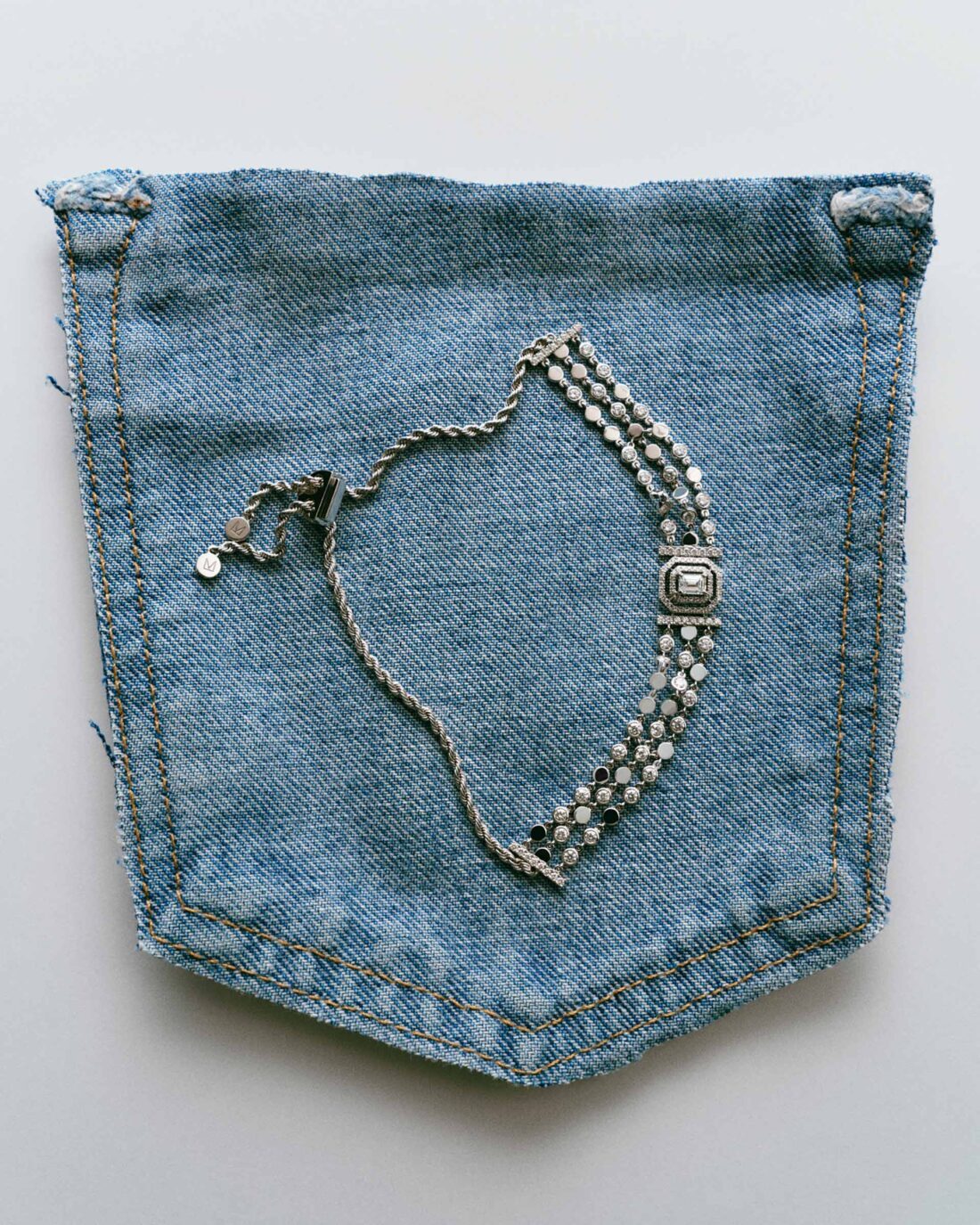 QP Magazine Playing Classics January, 2026 by Natalie Turnbull Victoria Zschommler 