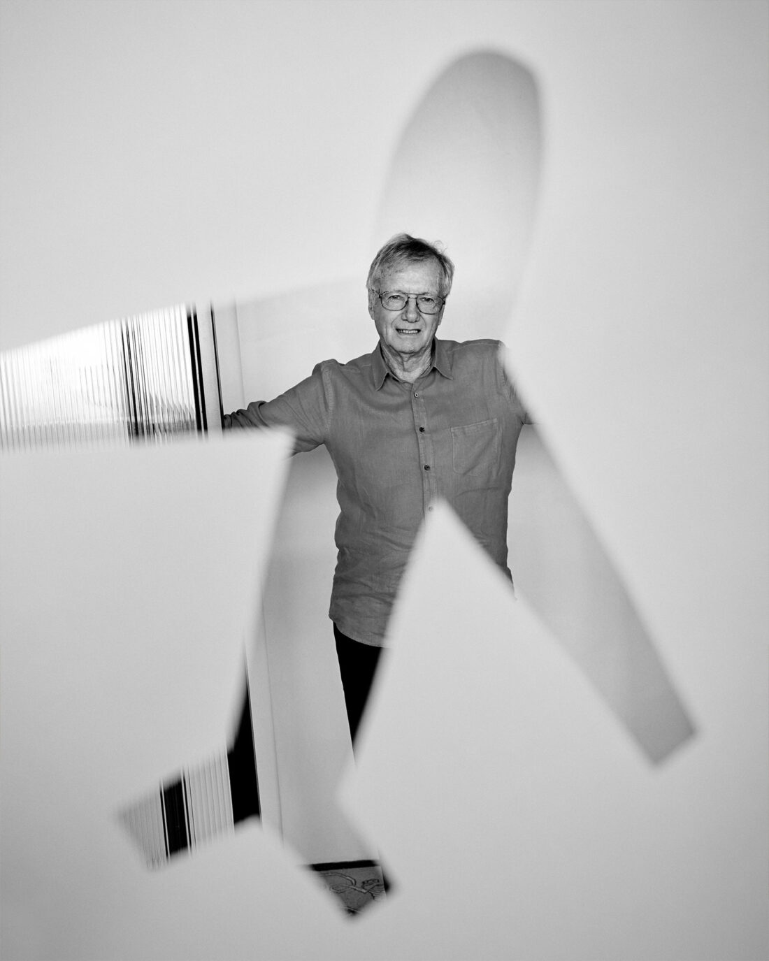 Australian Financial Review Magazine Tony Wheeler February, 2025 by Jo Duck Henry King 