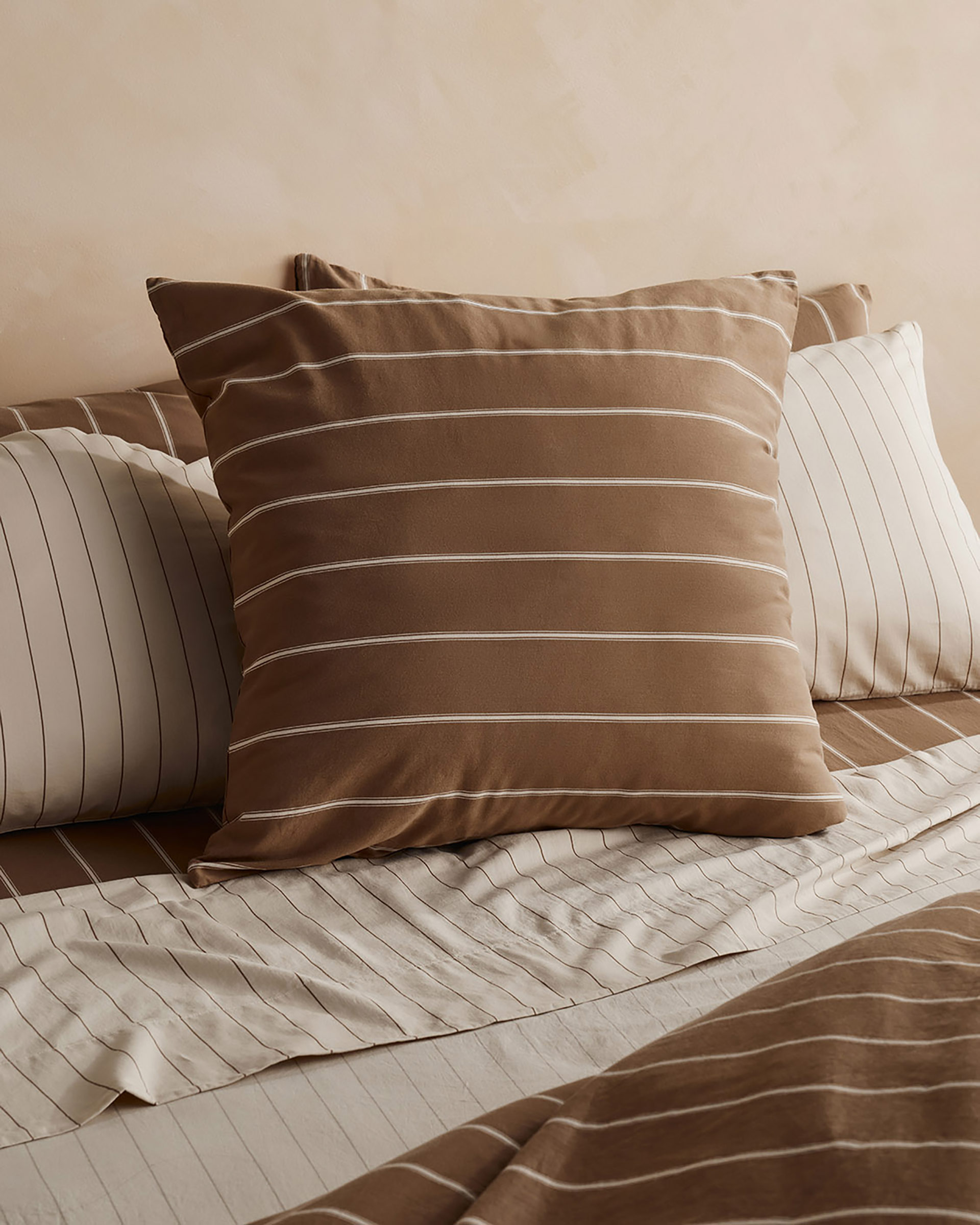 Hommey Scandi 26 March, 2026 by  Henry King