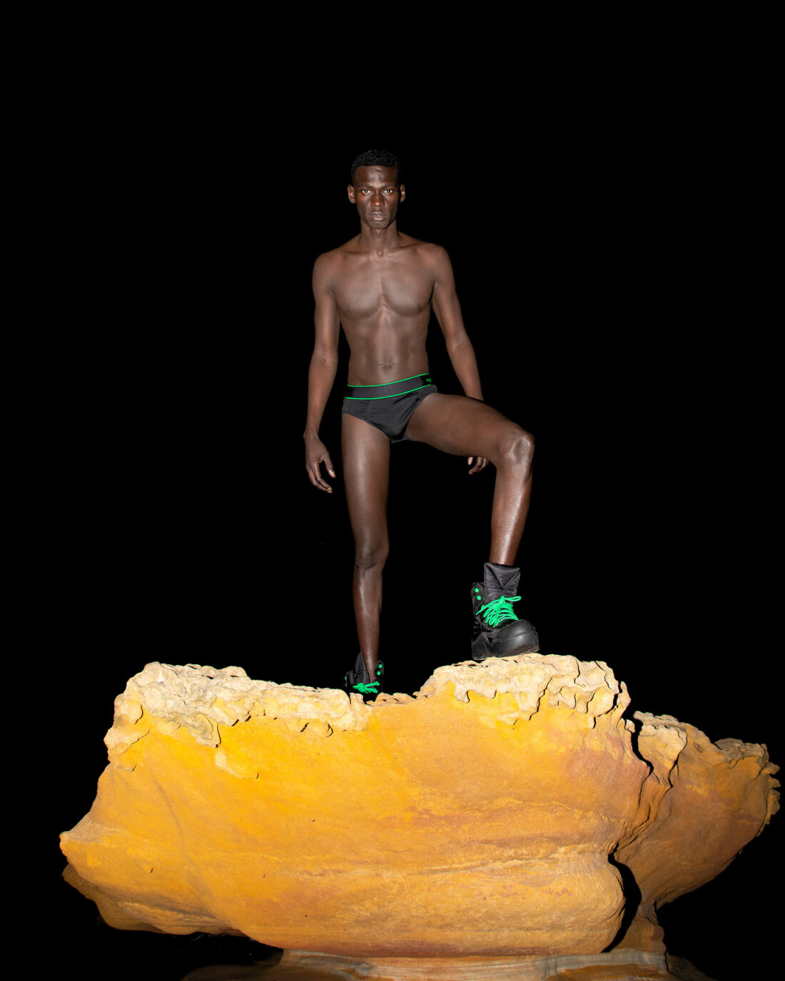 Bottega Veneta Issued By Bottega Issue 2 September, 2022 by Zac Bayly 